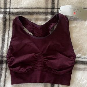 NWT Sweaty Betty Stamina Workout Sports Bra, size S - Black Cherry Color